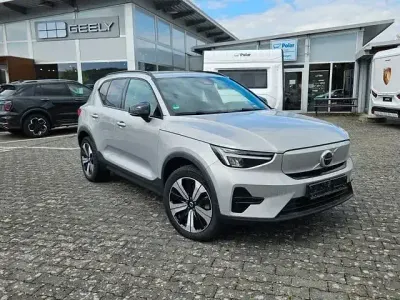 Second-hand Volvo XC40 Core 300 kW (408 CP) 2022 Argintiu SUV