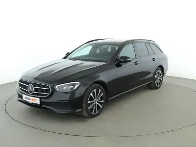 Używany Mercedes E300 Avantgarde 326 KM (239 kW) 2022 Czarny Kombi
