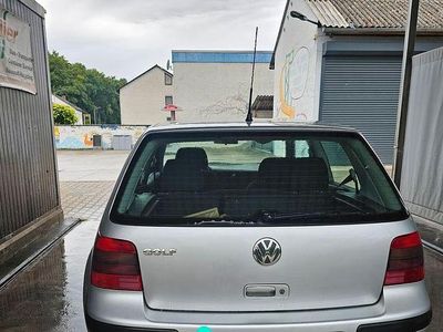 VW Golf IV