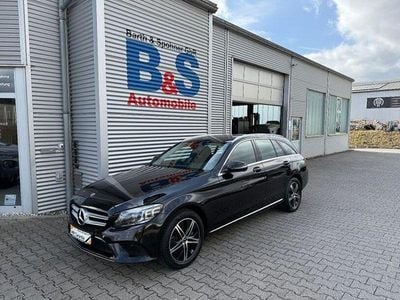 Gebraucht Mercedes C220 194 PS (142 kW) 2020 Obsidianschwarz Kombi