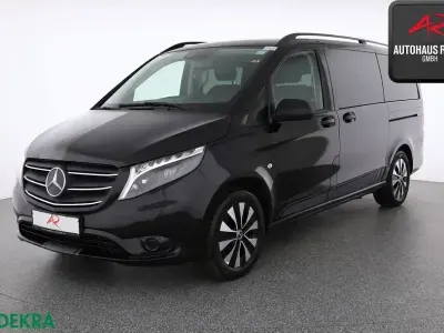 Gebraucht Mercedes Vito 239 PS (175 kW) 2023 Schwarz Van