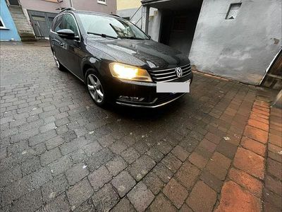 Gebraucht VW Passat Comfortline 211 PS (155 kW) 2012 Schwarz Kombi