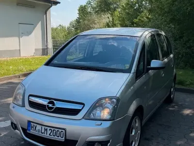 Używany Opel Meriva 105 KM (77 kW) 2006 Srebrny Minivan