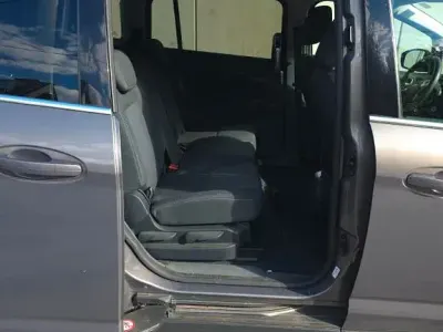 Gebraucht Ford Grand C-Max Trend 116 PS (85 kW) 2012 Braun Van / Kleinbus