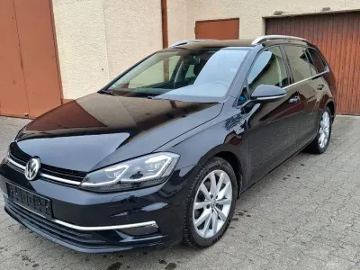 Gebraucht VW Golf VII Highline 150 PS (110 kW) 2018 Schwarz Kombi