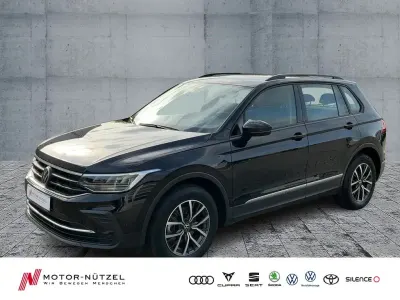 Gebraucht VW Tiguan Life 150 PS (110 kW) 2022 Schwarz SUV