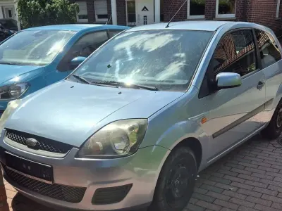 Gebraucht Ford Fiesta Fun X 80 PS (58 kW) 2007 Blau Kleinwagen