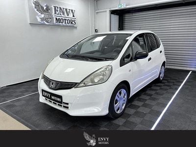 Gebraucht Honda Jazz 90 PS (66 kW) 2010 Weiß Kleinwagen