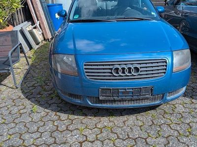 Second-hand Audi TT Sport 179 CP (131 kW) 2001 Albastru Coupe