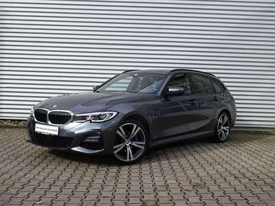 Gebraucht BMW 320e M Sport 204 PS (150 kW) 2022 Mineralgrau met. Kombi