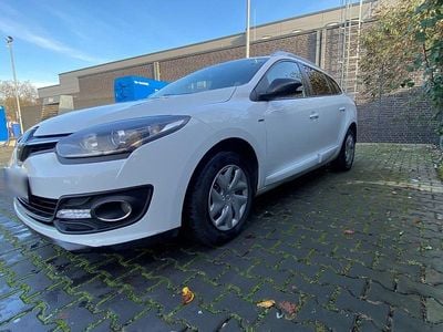 Gebraucht Renault Mégane GrandTour LIMITED 110 PS (80 kW) 2015 Weiß Kombi