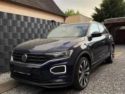 Używany VW T-Roc Sport 190 KM (139 kW) 2020 Niebieski SUV