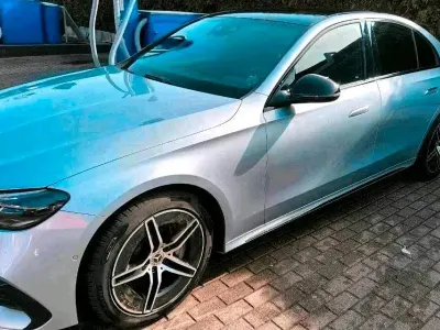 Gebraucht Mercedes E400 AMG 367 PS (269 kW) 2023 Silber Limousine