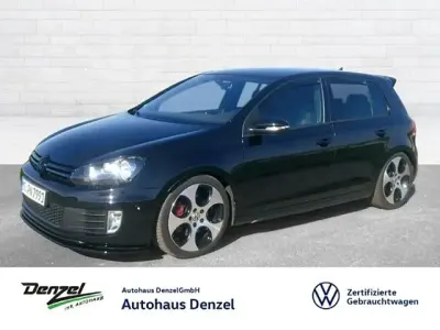 Gebraucht VW Golf VI GTI 211 PS (155 kW) 2011 Deep black perleffekt Kleinwagen