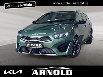 Grün Neu 2025 Kia Ceed Sportswagon GT-Line Kombi | 27.800 €