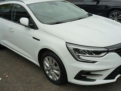 Gebraucht Renault Mégane IV Zen 116 PS (85 kW) 2021 Silber Limousine