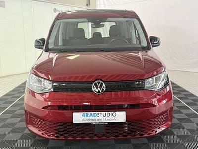 Rot Gebraucht 2024 VW Caddy Van / Kleinbus | 30.980 € (Guter Preis)