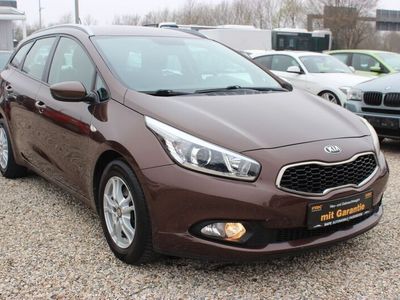 Gebraucht Kia Ceed 99 PS (72 kW) 2013 Braun Kleinwagen