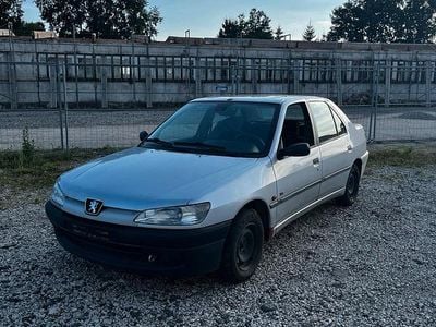 Peugeot 306