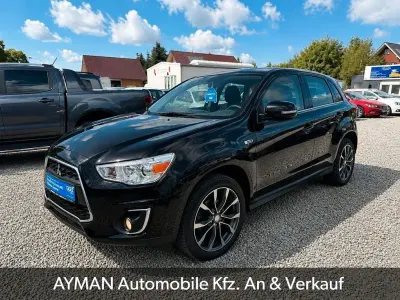Gebraucht Mitsubishi ASX Classic Collection 150 PS (110 kW) 2015 Schwarz SUV