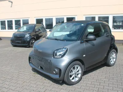 Gebraucht Smart ForTwo Coupé 60 kW (82 PS) 2023 Grau Kleinwagen