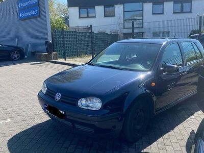 VW Golf IV
