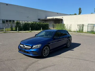 Używany Mercedes C43 AMG AMG 390 KM (286 kW) 2019 Niebieski Kombi