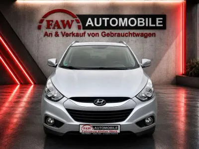 Gebraucht Hyundai ix35 Edition 136 PS (100 kW) 2013 Silber SUV