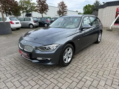 Gebraucht BMW 320 Comfort Edition 184 PS (135 kW) 2013 Grau Kombi