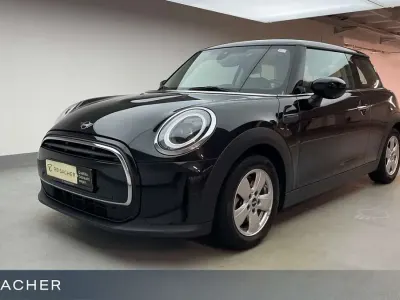 Gebraucht Mini Cooper Coupé Essential 136 PS (100 kW) 2023 Midnight black metallic Coupé