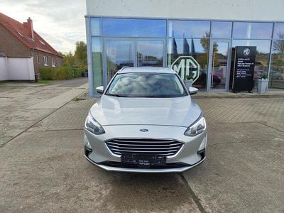 Gebraucht Ford Focus Trend 125 PS (91 kW) 2019 Silber Kombi