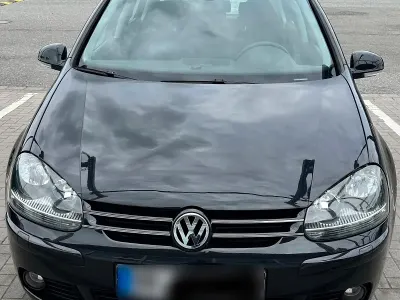 Gebraucht VW Golf V 102 PS (75 kW) 2008 Schwarz Kleinwagen
