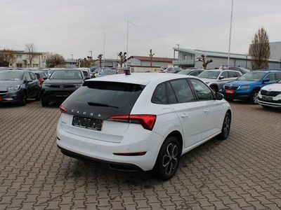 Gebraucht Skoda Scala Drive 116 PS (85 kW) 2020 Weiß Kleinwagen