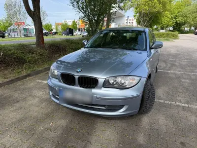 Gebraucht BMW 118 143 PS (105 kW) 2011 Blau Kleinwagen