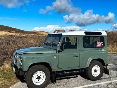 Gebraucht Land Rover Defender SE 122 PS (89 kW) 2015 Grün Kombi