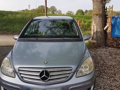 gebraucht Mercedes B200 -