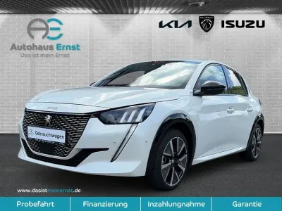 Gebraucht Peugeot e-208 GT 100 kW (136 PS) 2022 Weiß Kleinwagen