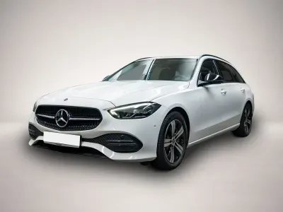 Gebraucht Mercedes C180 170 PS (125 kW) 2022 Weiß Kombi