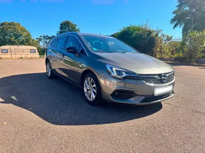 Gebraucht Opel Astra 145 PS (106 kW) 2022 Grau Kleinwagen