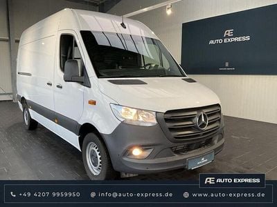 Weiß Gebraucht 2024 Mercedes Sprinter Van | 40.341 € (Guter Preis)
