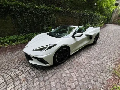 Gebraucht Corvette Stingray 481 PS (353 kW) 2023 Weiß Cabrio