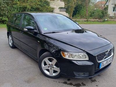 Second-hand Volvo V50 109 CP (80 kW) 2009 Negru Break