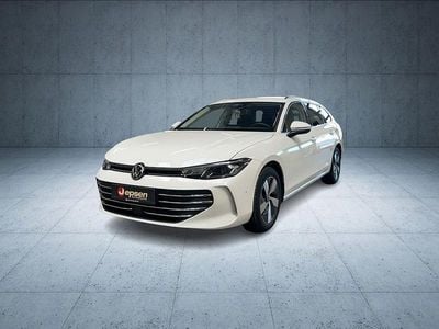 Weiß (pure white) Gebraucht 2025 VW Passat IQ Drive Kombi | 31.970 € (Superpreis)