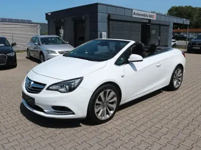 Gebraucht Opel Cascada Innovation 170 PS (125 kW) 2015 Weiß Cabrio
