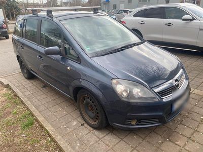 Gebraucht Opel Zafira 140 PS (102 kW) 2008 Van / Kleinbus