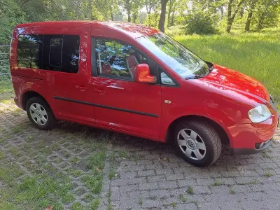 Gebraucht VW Caddy 80 PS (58 kW) 2008 Rot Van / Kleinbus