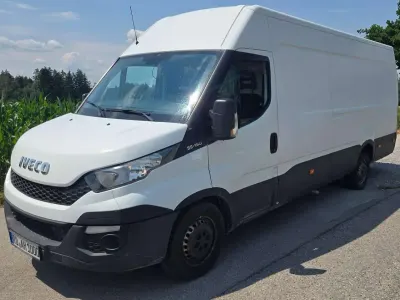 Gebraucht Iveco Daily 106 PS (77 kW) 2016 White ic 194 Van / Kleinbus