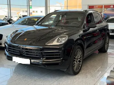 Gebraucht Porsche Cayenne Platinum Edition 340 PS (250 kW) 2023 Schwarz SUV