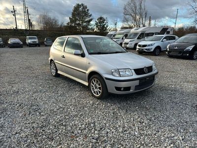 VW Polo