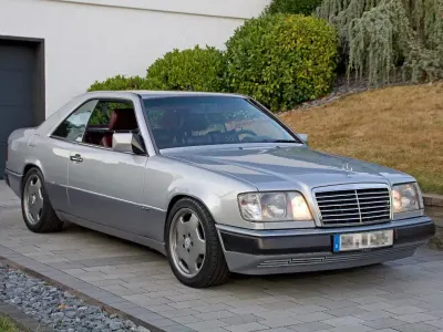 Gebraucht Mercedes E320 Sportline 220 PS (161 kW) 1993 Silber Coupé